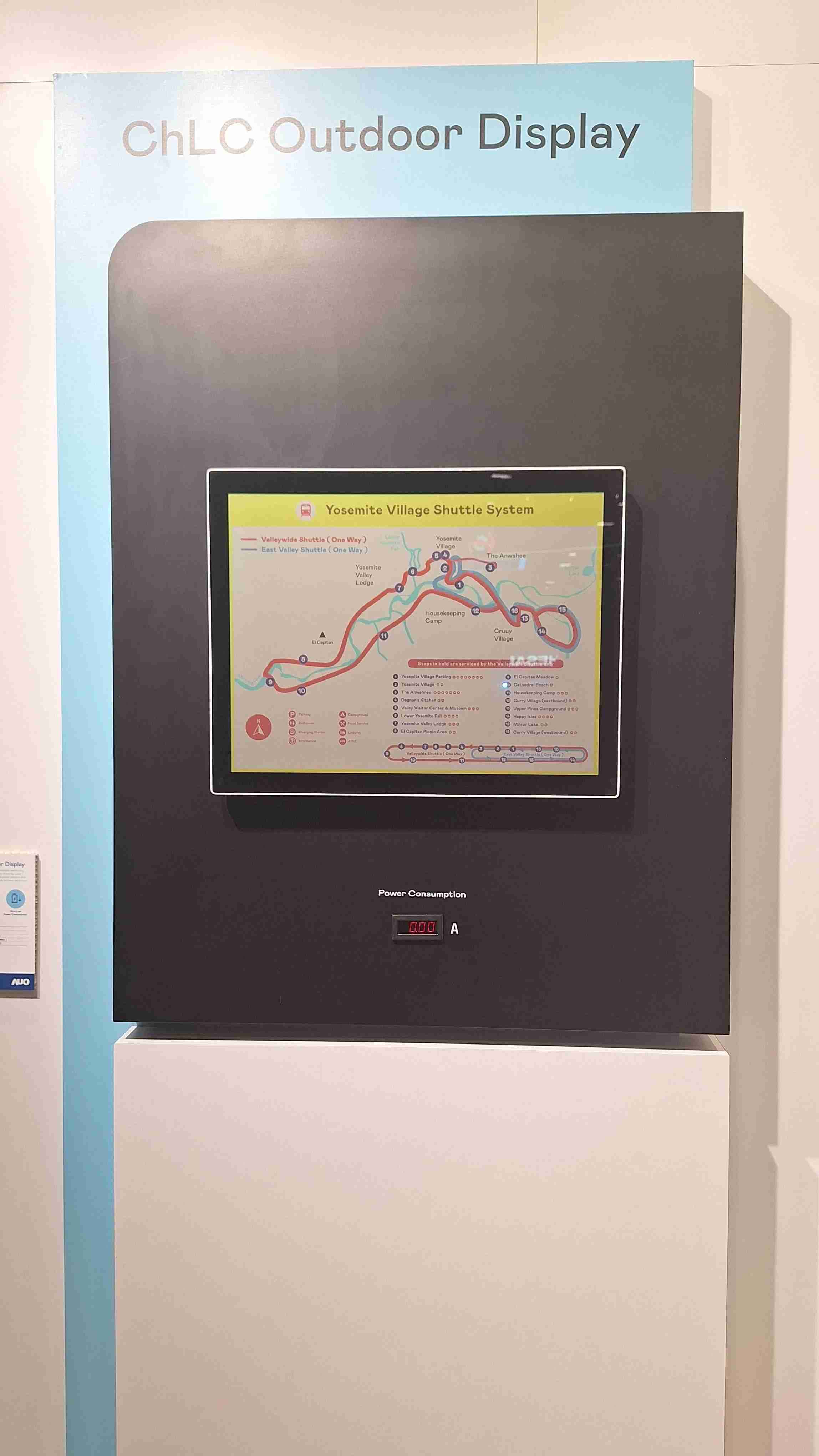 彩霸王的「胆固醇液晶超低耗能户外全彩显示器」不只环保省电，，，且符合户外严苛使用环境，，，，拥有在摄氏-30度至85度下的宽温使用优势，，，并且强光愈强愈能呈现绝佳的色彩饱和度及显示效果，，，，易于安装的特性将成为户外电子看板的新首选。。。。